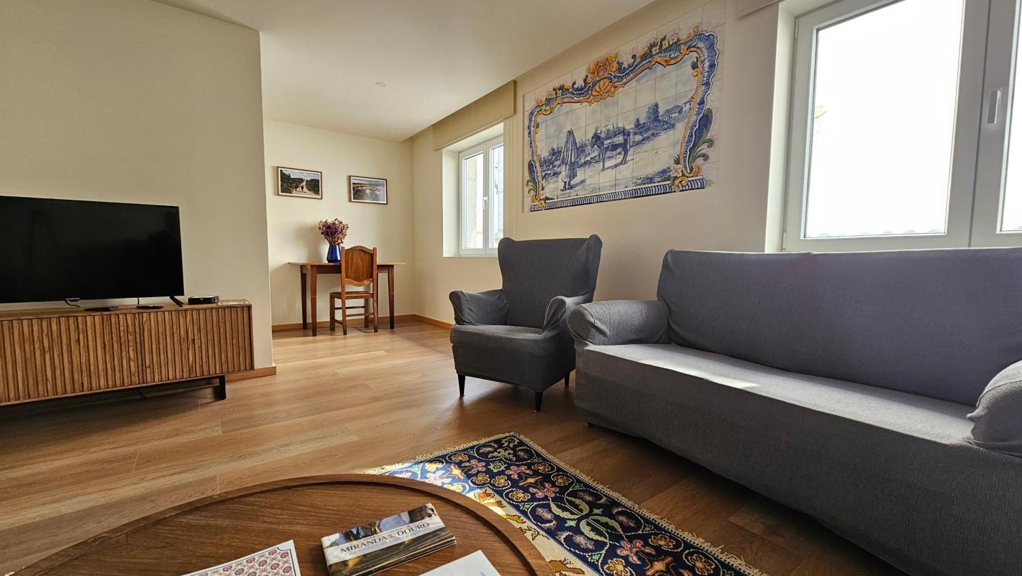 Апартаменти Buteko House Al Міранда-ду-Дору Екстер'єр фото